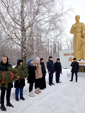 " Подвиги  героев – земляков".         